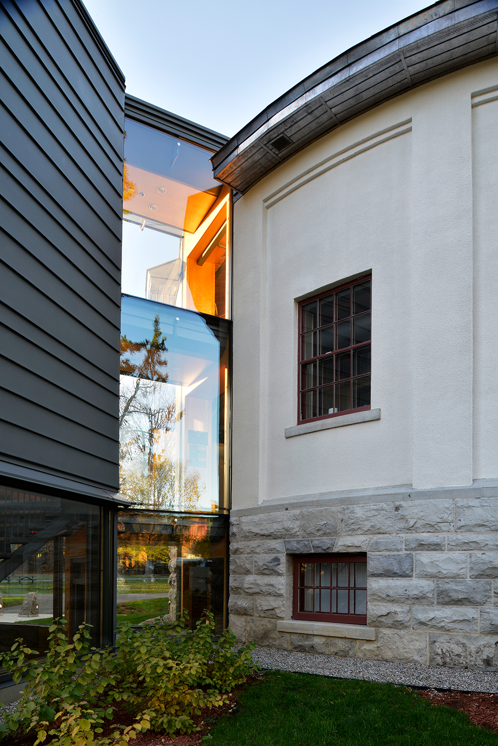 dome-building-at-rideau-hall-rma-sh-architects